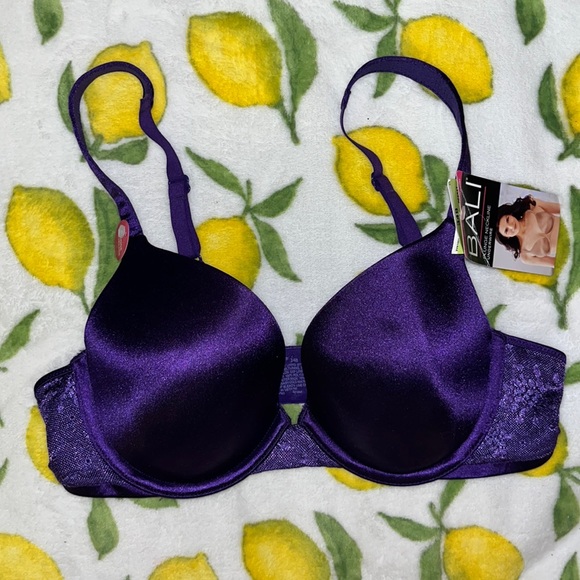 Bali Intimates & Sleepwear Nwt Bali Plunge Bra Poshmark